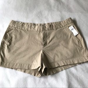 NWT GAP Factory City 3 Inch Shorts Khakis by Gap